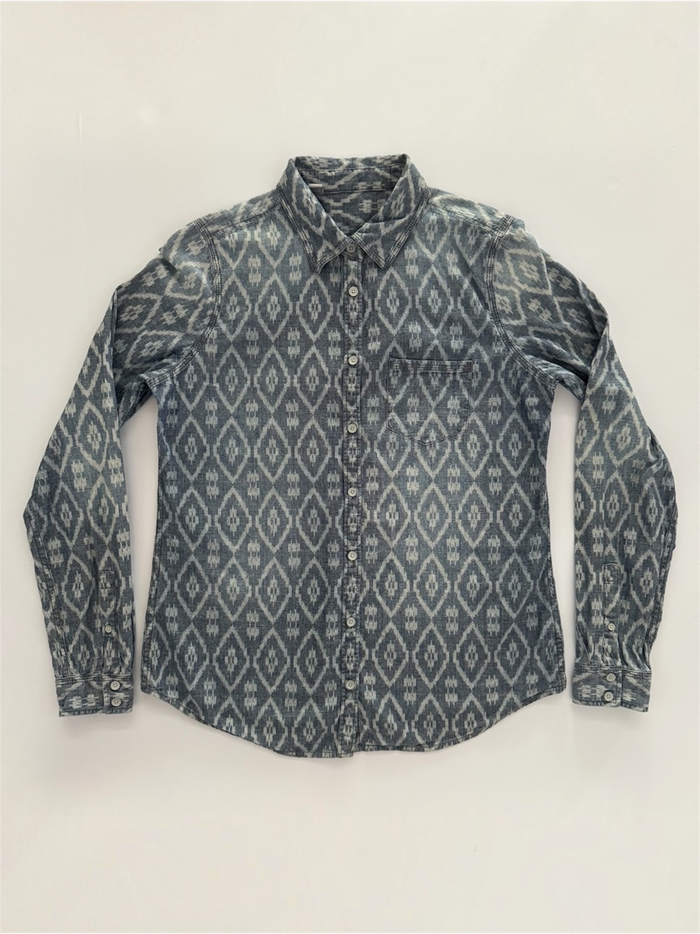 JCPenney Vintage Blue Aztec Southwestern Long Sleeve Button Down